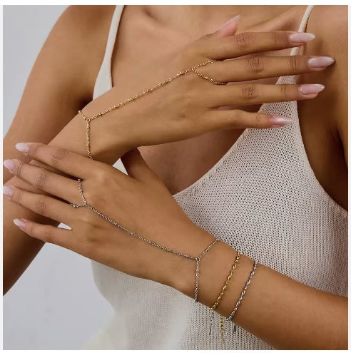 Hand Chain - Gold / Silver