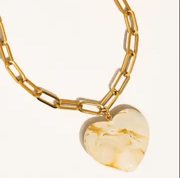 Sunday Muse Necklace